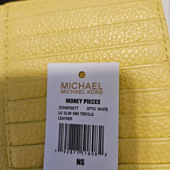 Michael Kors Slim Leather Wallet White - Picture 6 of 6